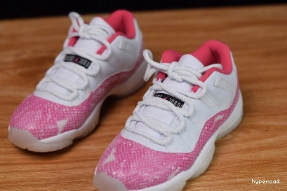 Hyperoad 11 RUST SNAKE LOW - PINK RETRO JORDAN (W) 1017